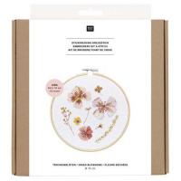 100136 2 boite kit point croix fleurs